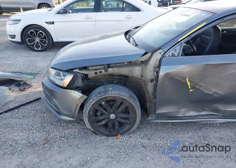 2018 Volkswagen Jetta 1.8T Se Sport из США, поврежденный, VIN 3VWD17AJ9JM208890